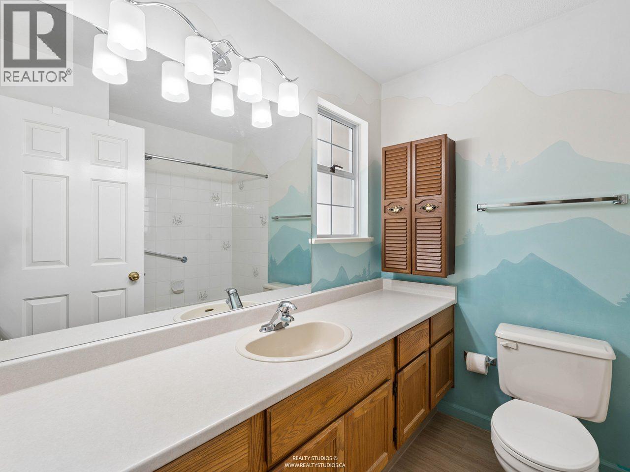 9 1328 Brunette Avenue Property Photo 20