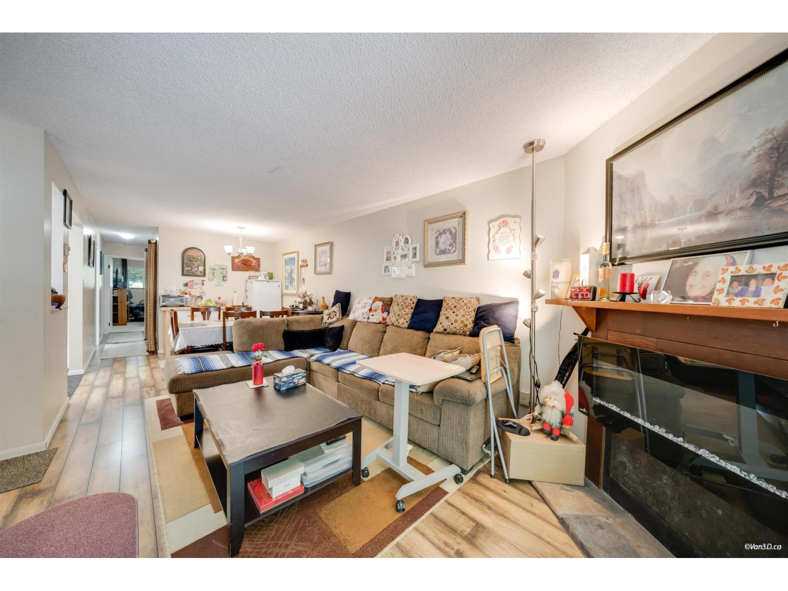 14828 Holly Park Lane Photo de la propriété 1