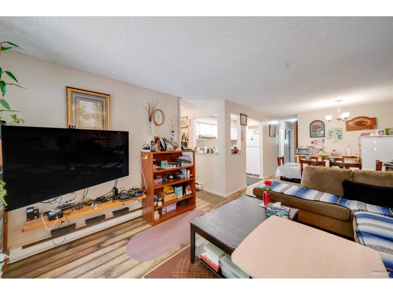 14828 Holly Park Lane Property Photo 5