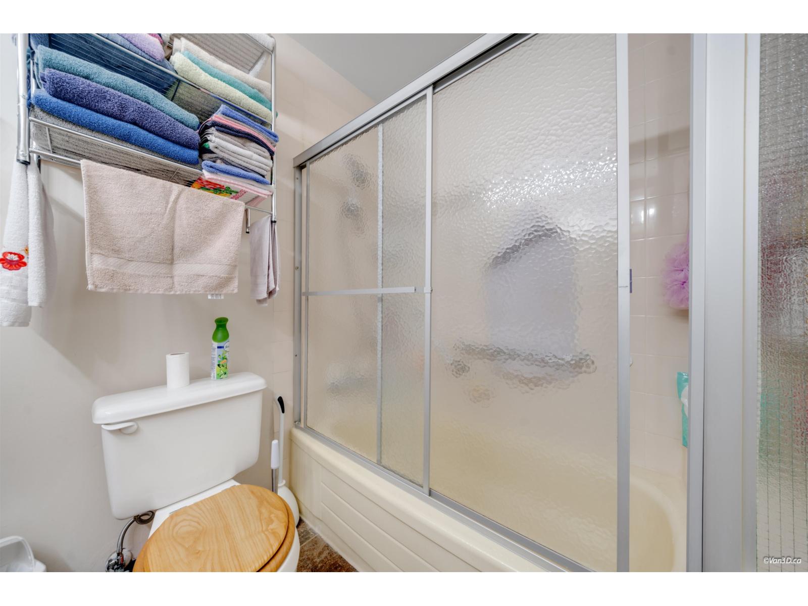 14828 Holly Park Lane Property Photo 16