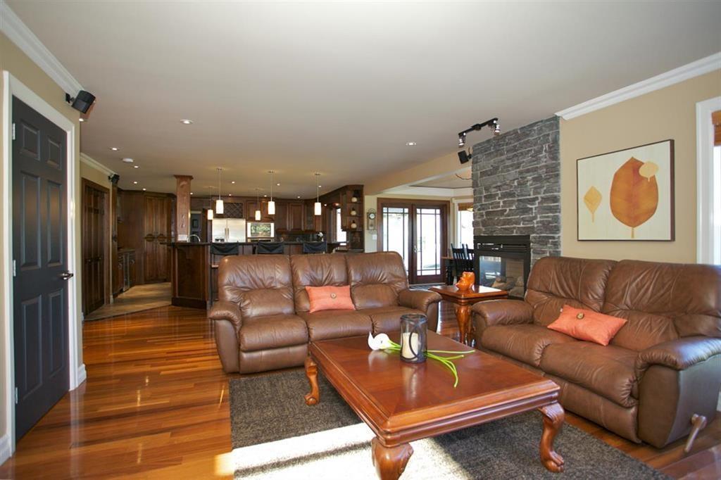 18171 72 Avenue Property Photo 6