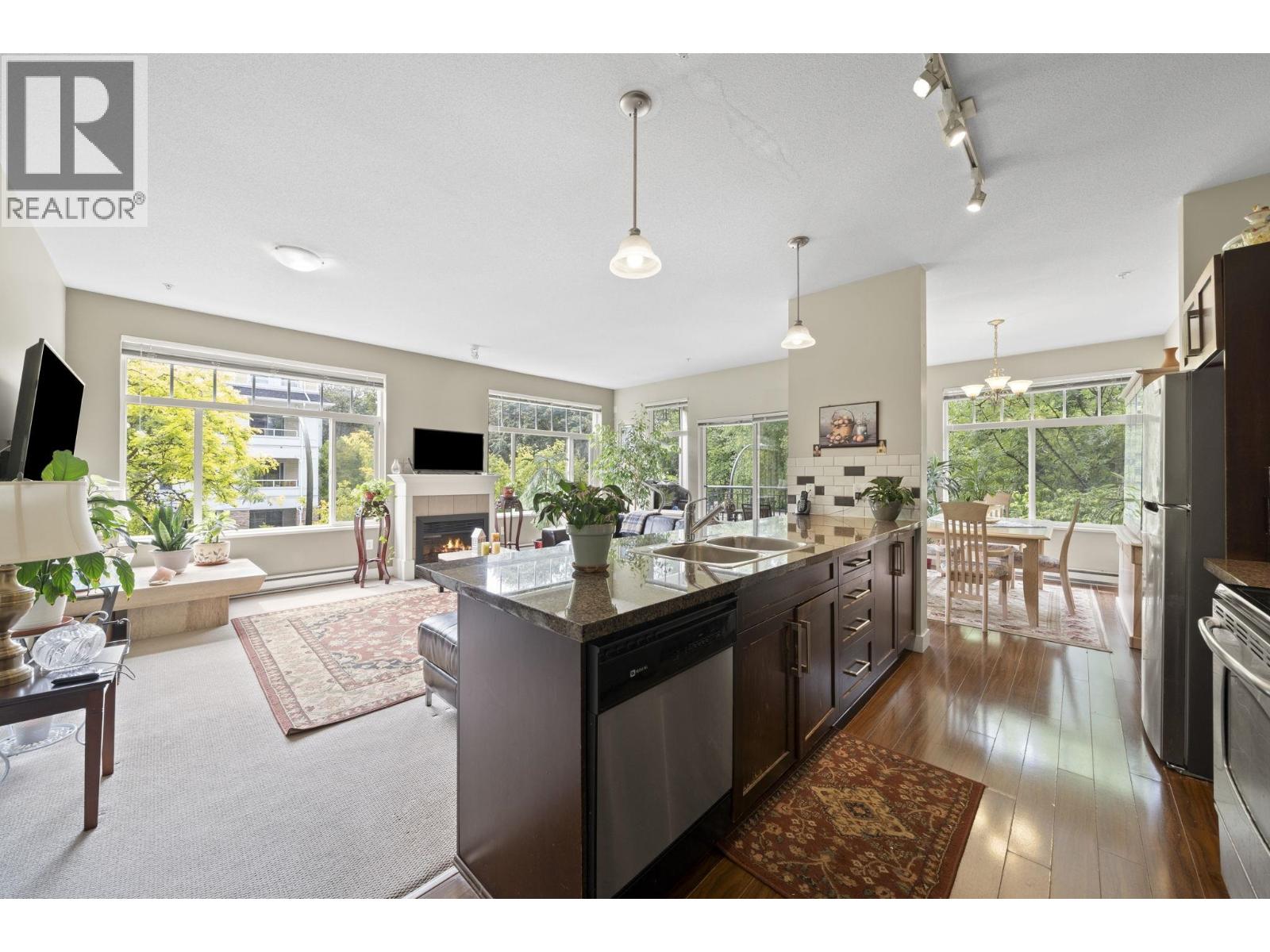 211 2353 Marpole Avenue Property Photo 7