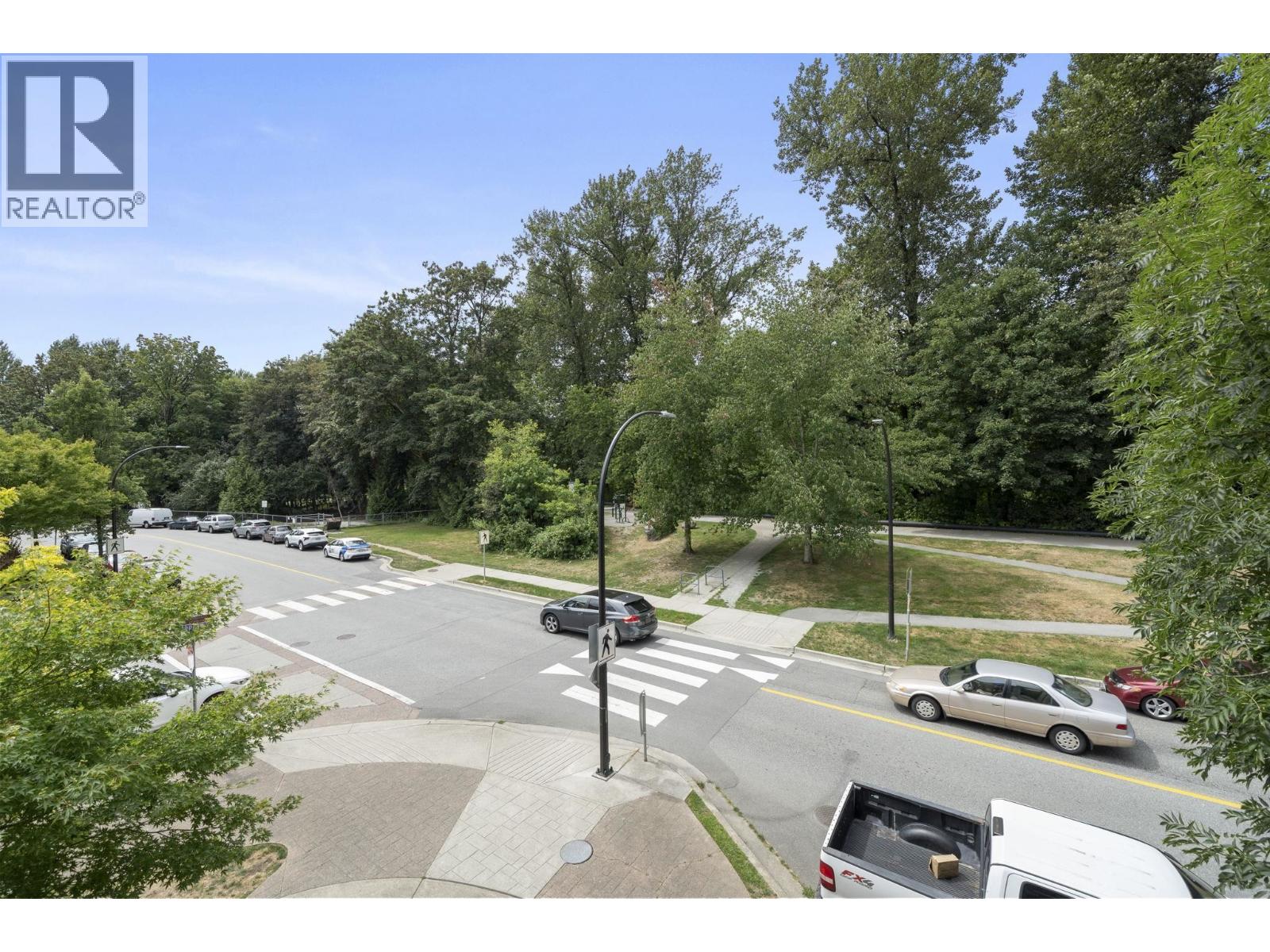 211 2353 Marpole Avenue Property Photo 23