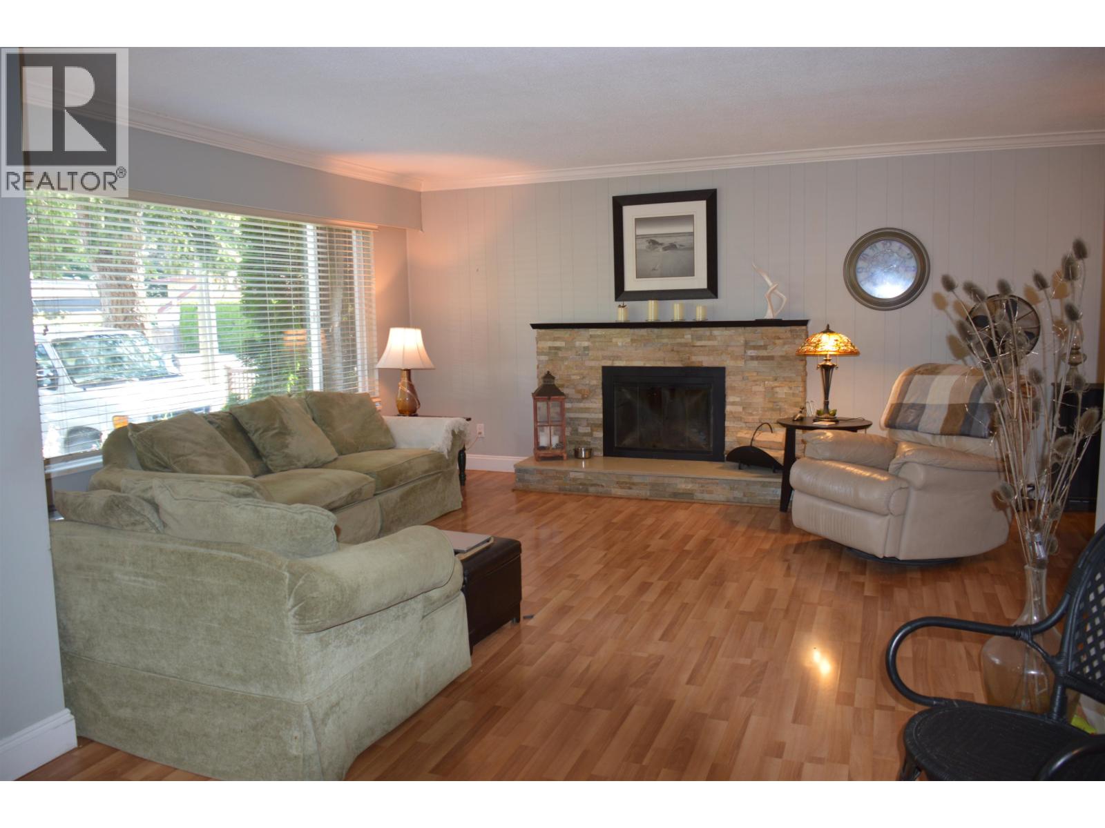5280 1 Avenue Property Photo 8