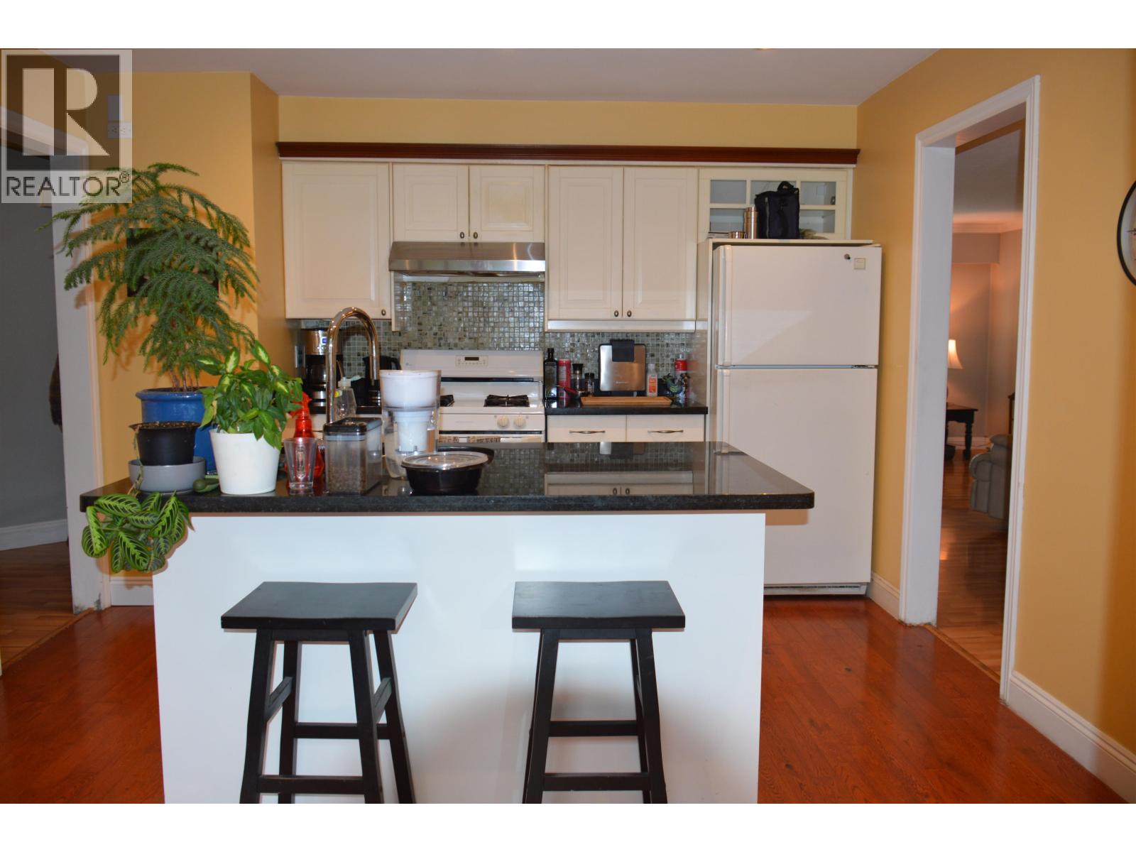 5280 1 Avenue Property Photo 11