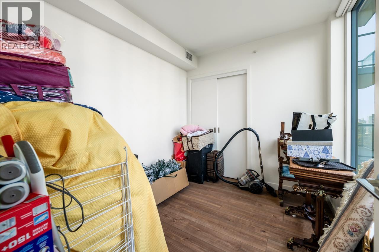 701 585 Austin Avenue Property Photo 14