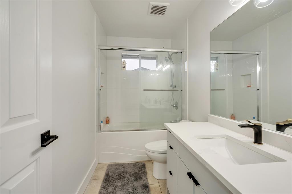 8719 140b Street Property Photo 31