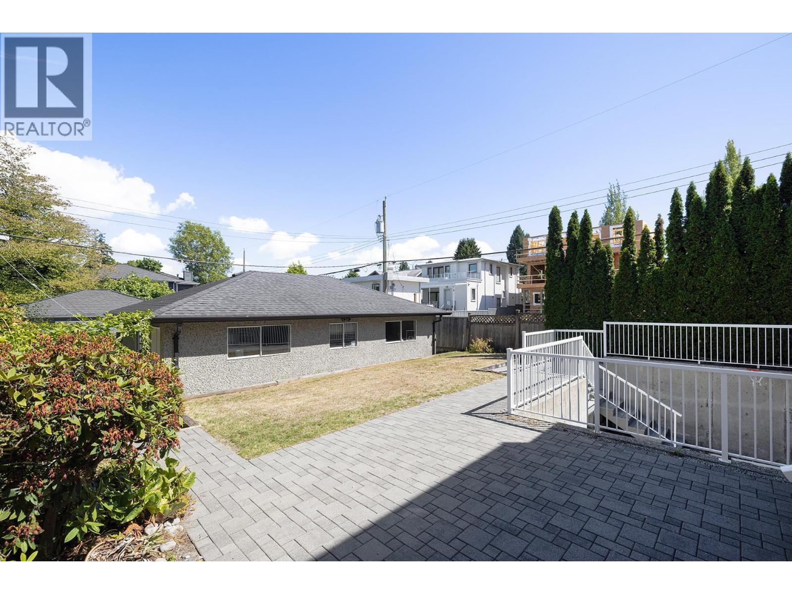 4888 Trafalgar Street Property Photo 35