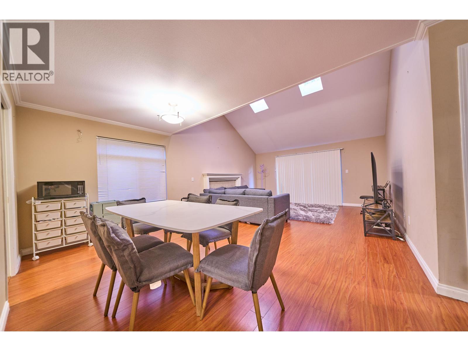 4 9700 Blundell Road Property Photo 4