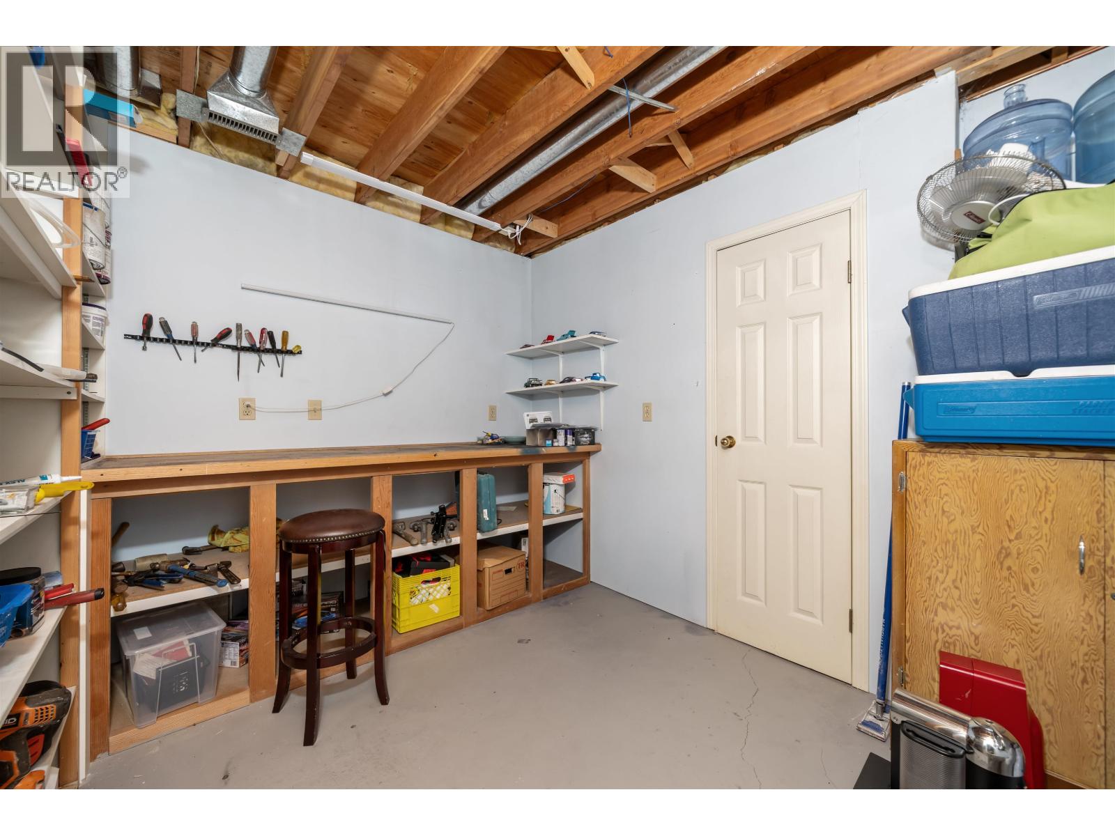 175 1140 Castle Crescent Property Photo 29