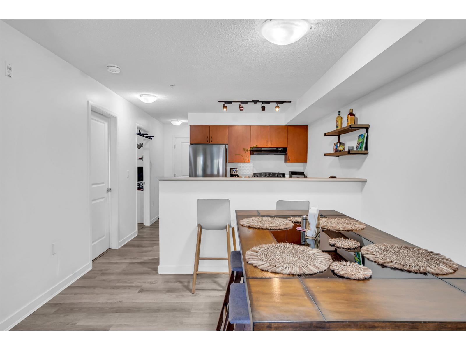 209 5465 203 Street Property Photo 7