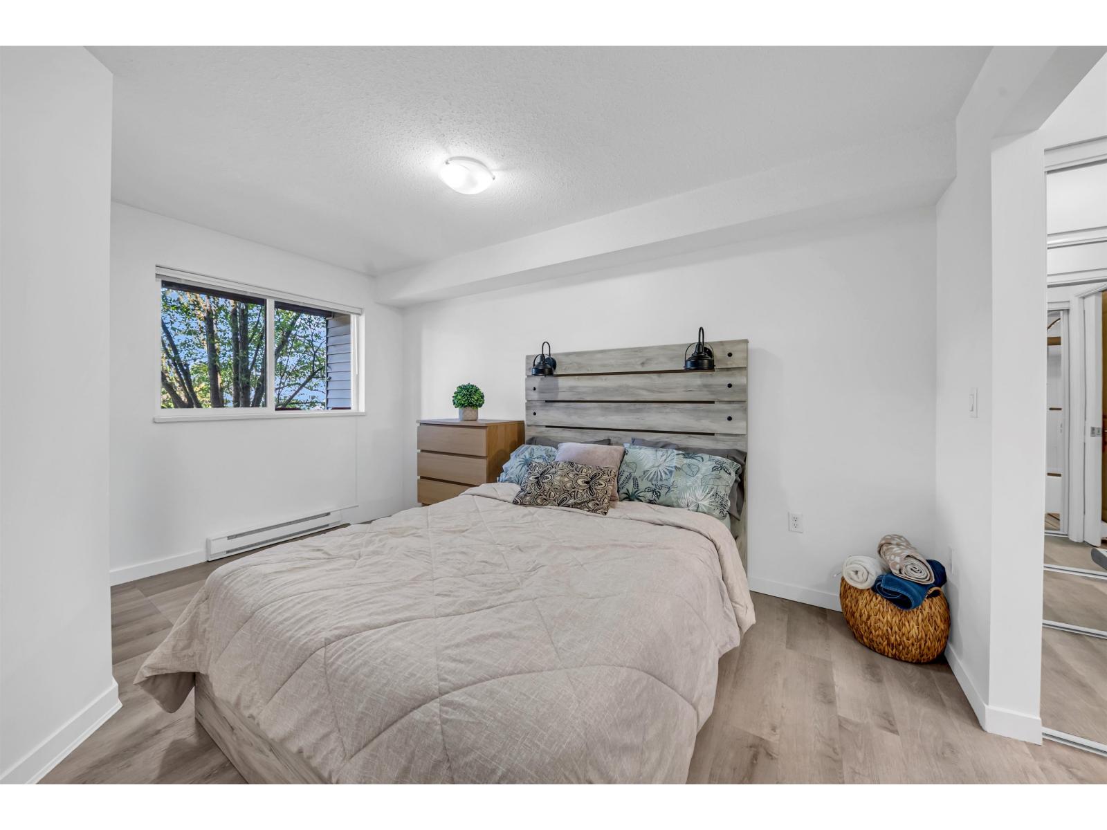 209 5465 203 Street Property Photo 11