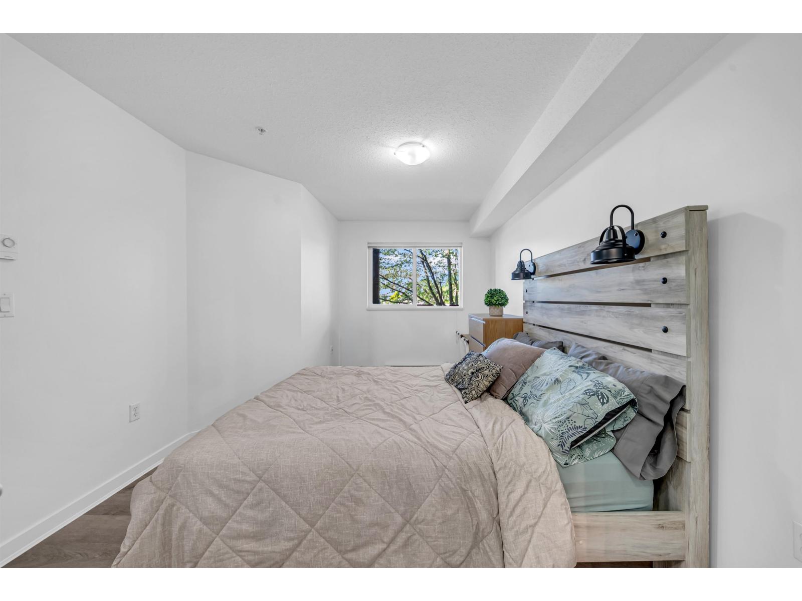 209 5465 203 Street Property Photo 12
