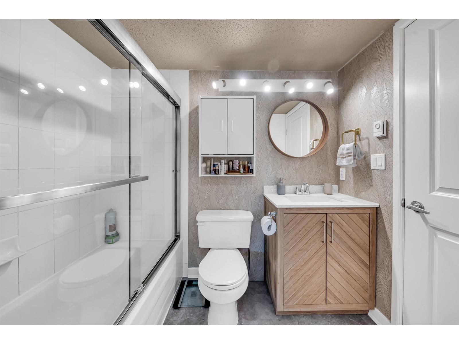 209 5465 203 Street Property Photo 14