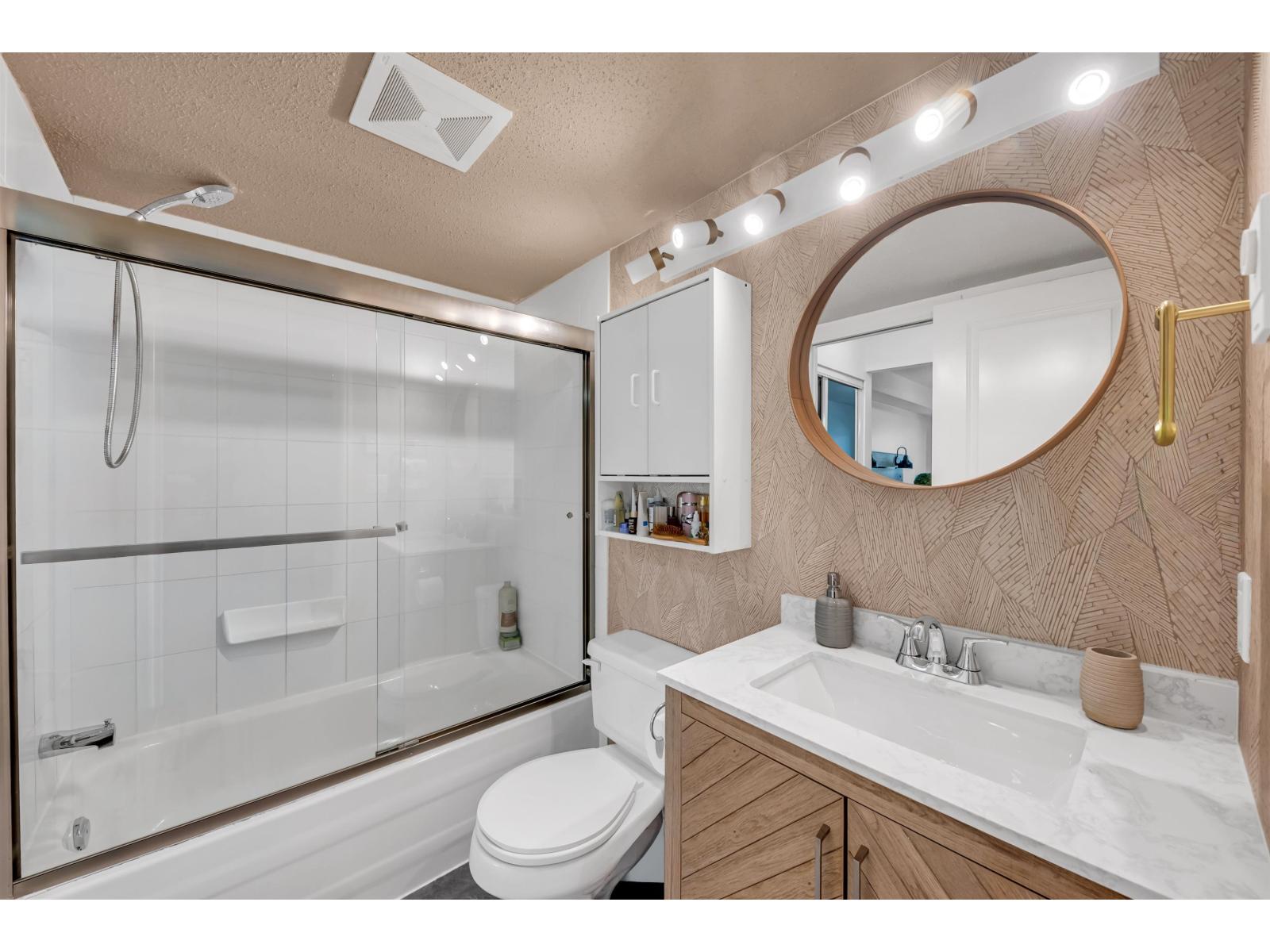 209 5465 203 Street Property Photo 15