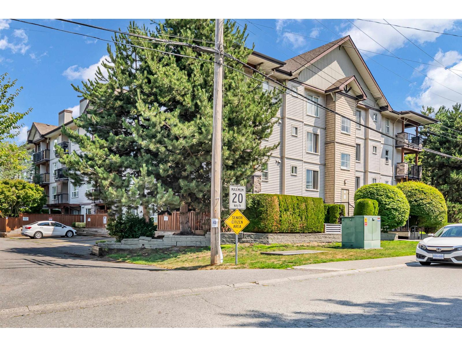 209 5465 203 Street Property Photo 24
