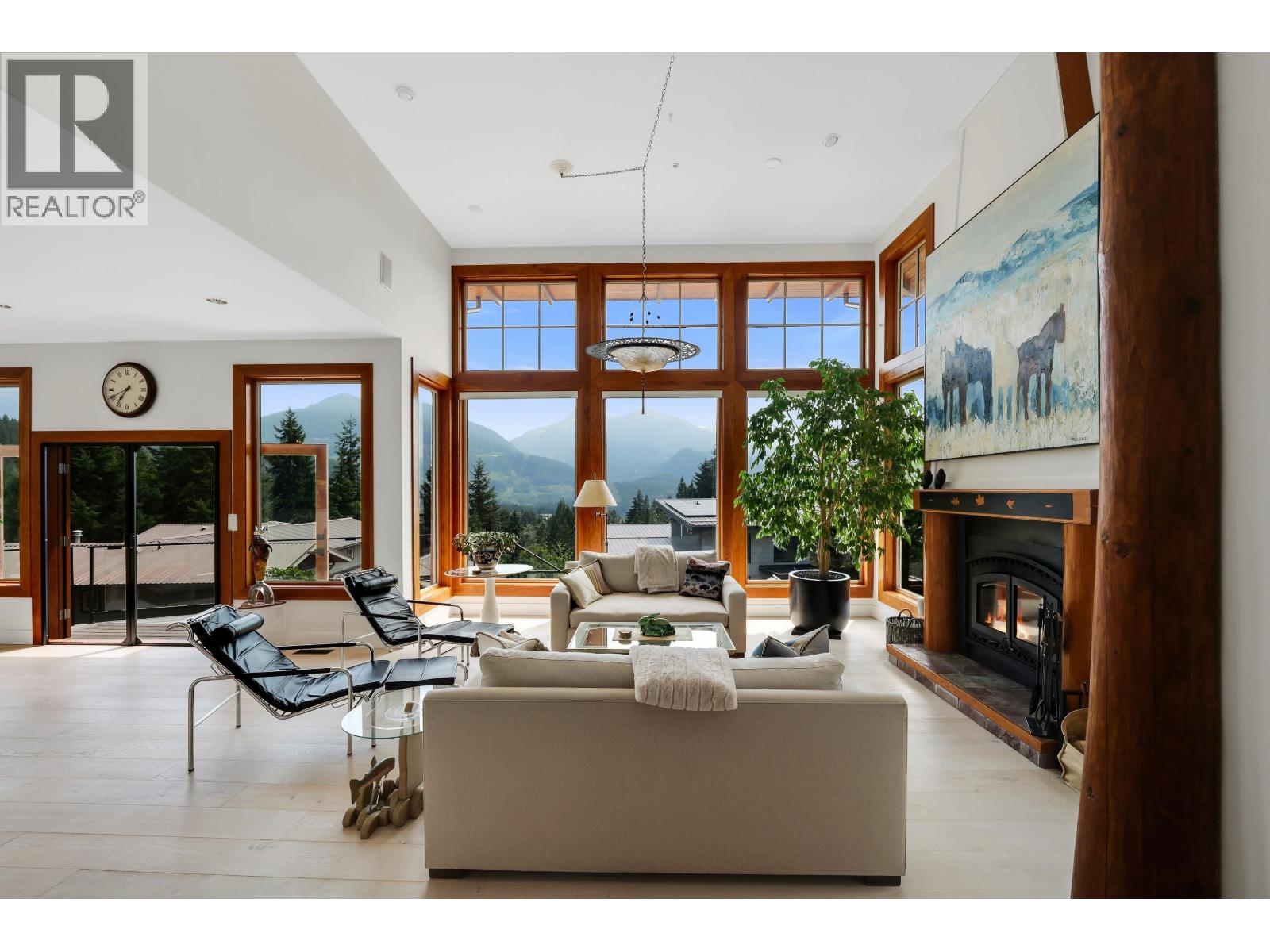 4 40781 Thunderbird Ridge Property Photo 4