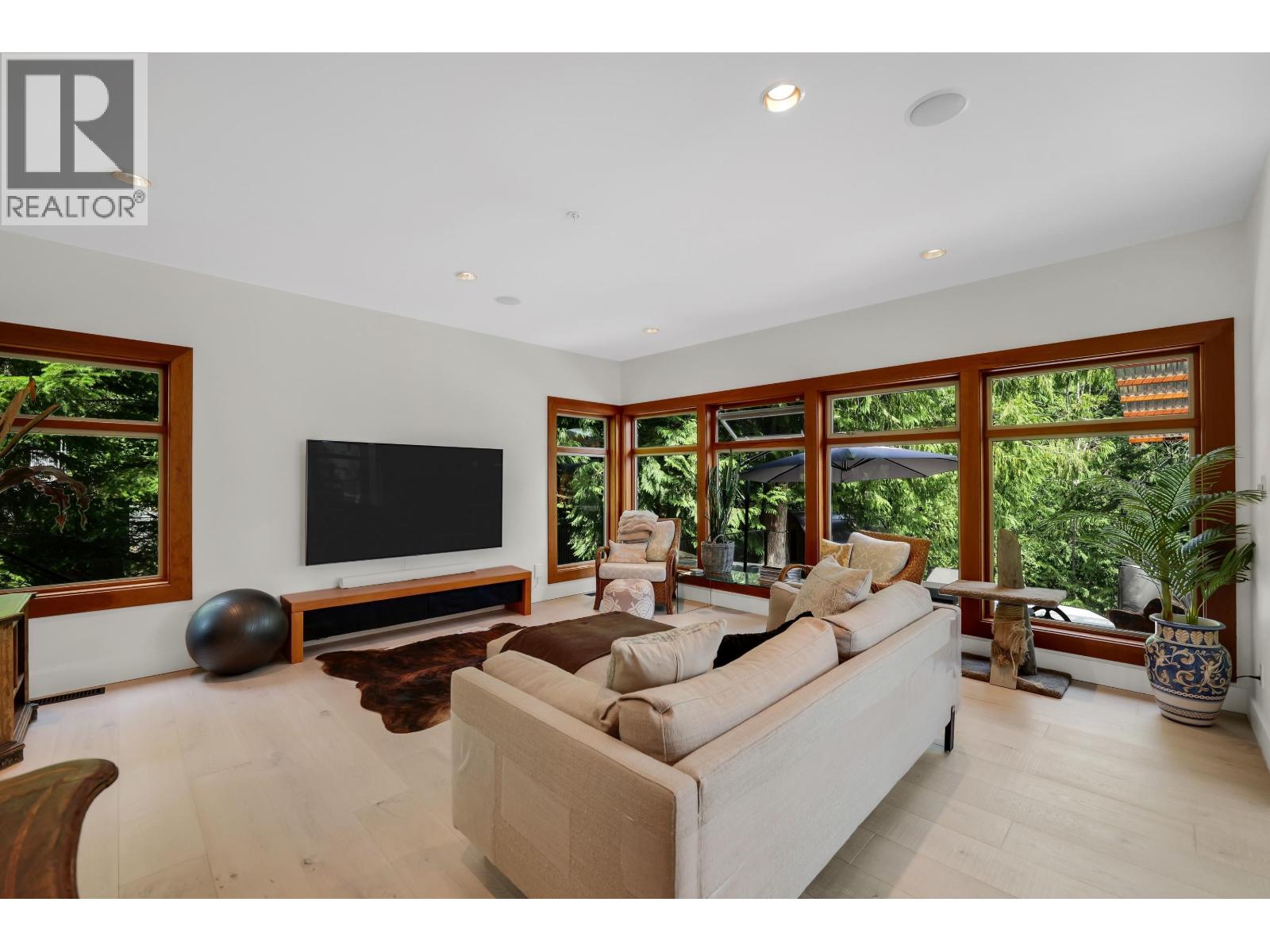4 40781 Thunderbird Ridge Property Photo 17