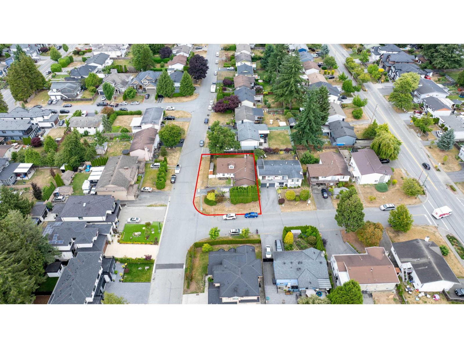 11565 77a Avenue Property Photo 9