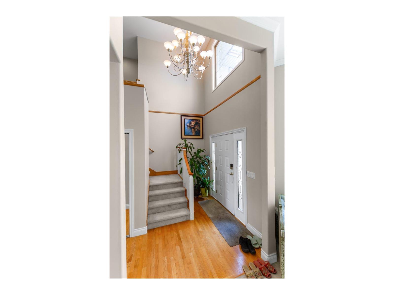 11167 160a Street Property Photo 9