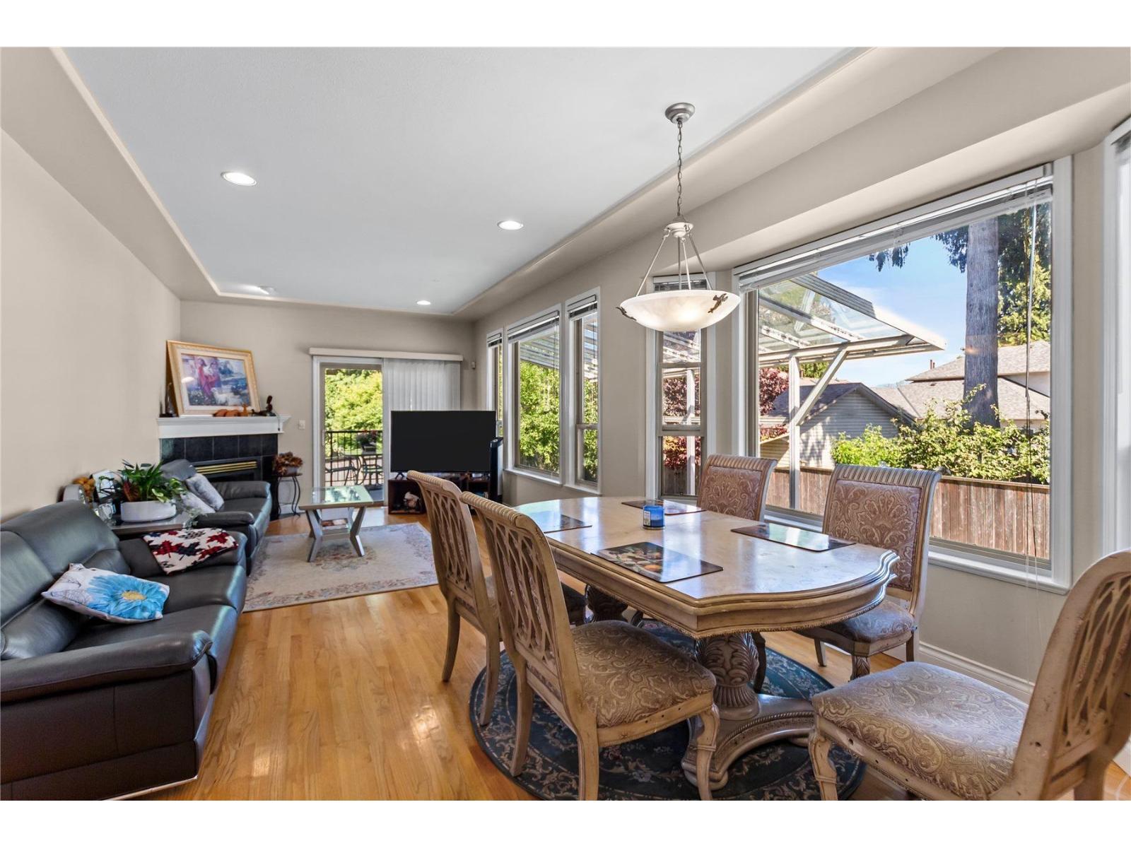 11167 160a Street Property Photo 15