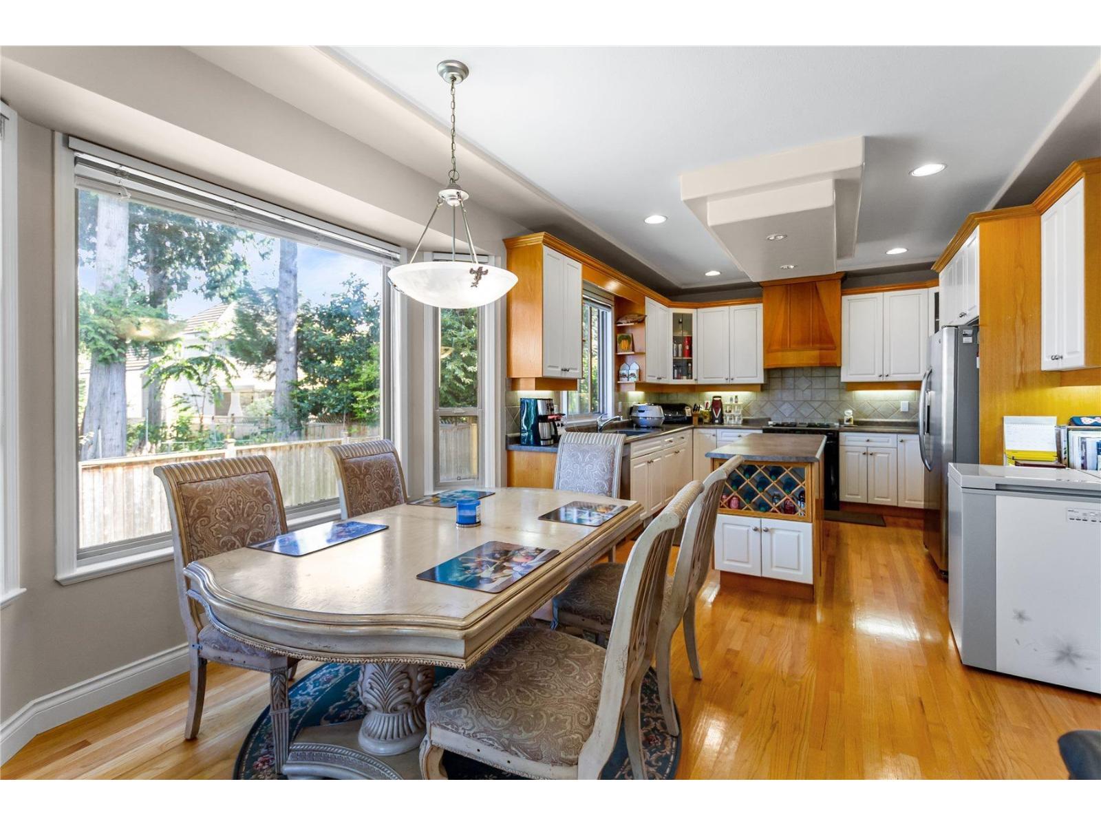11167 160a Street Property Photo 20