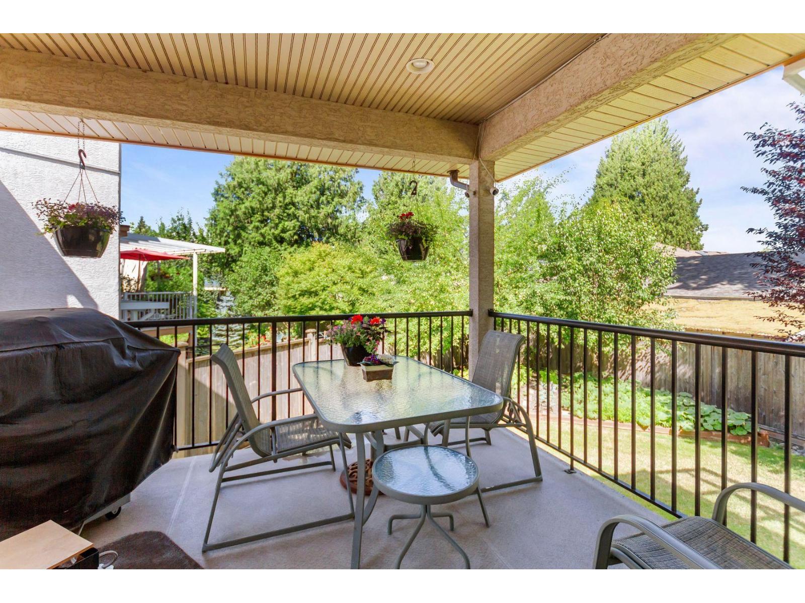 11167 160a Street Property Photo 37
