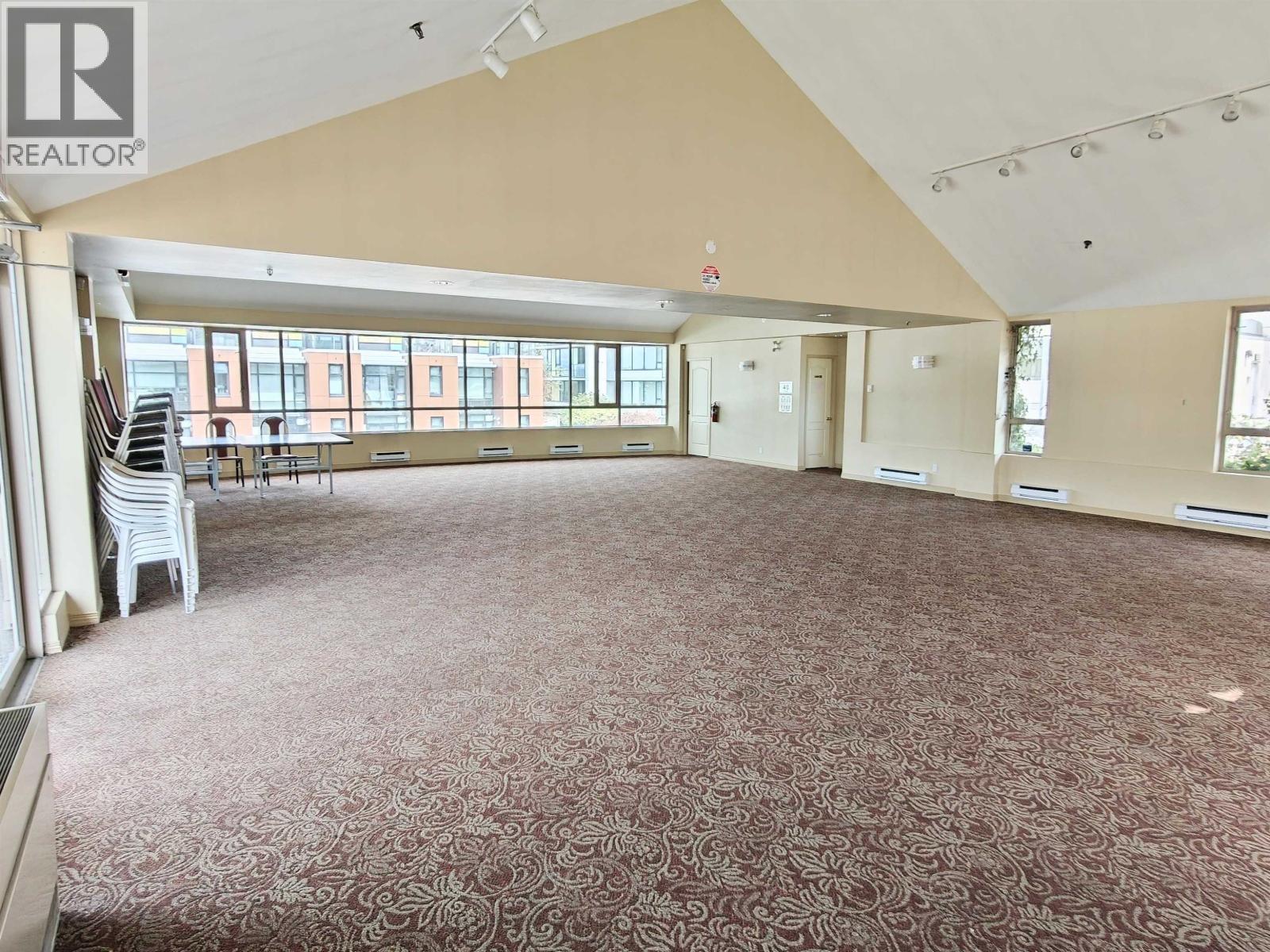 805 7995 Westminster Highway Property Photo 29