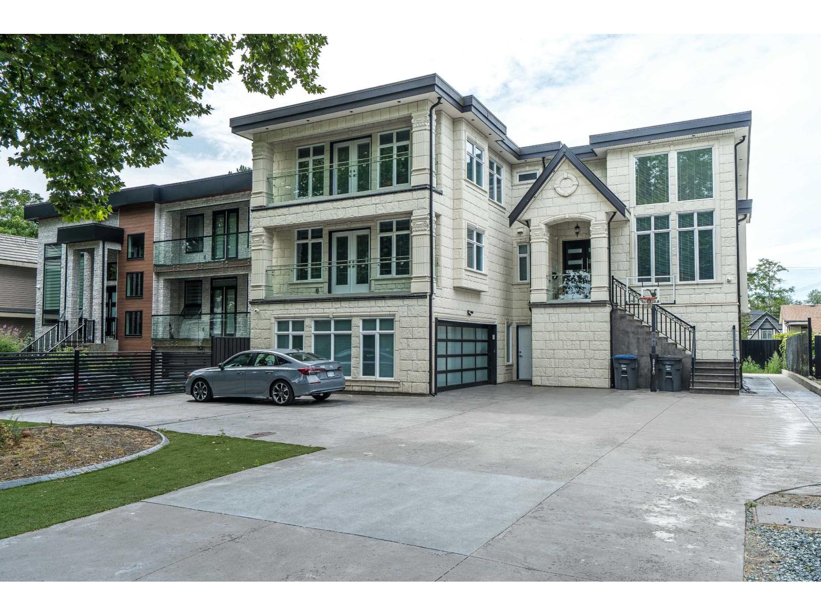 9021 BEN NEVIS CRESCENT