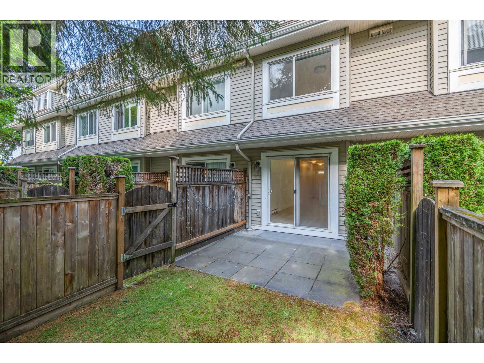 7 5525 Halley Avenue Property Photo 29