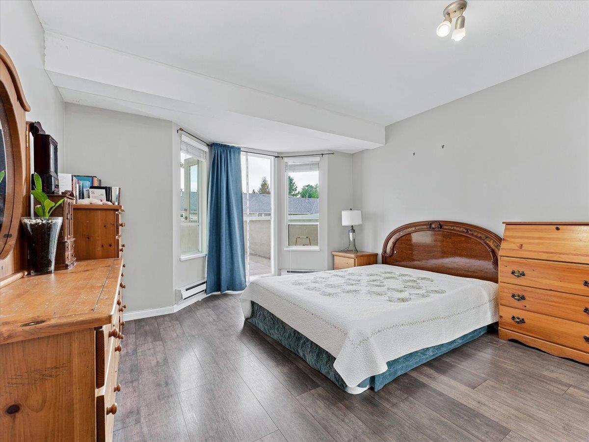 14 9926 151 Street Property Photo 15