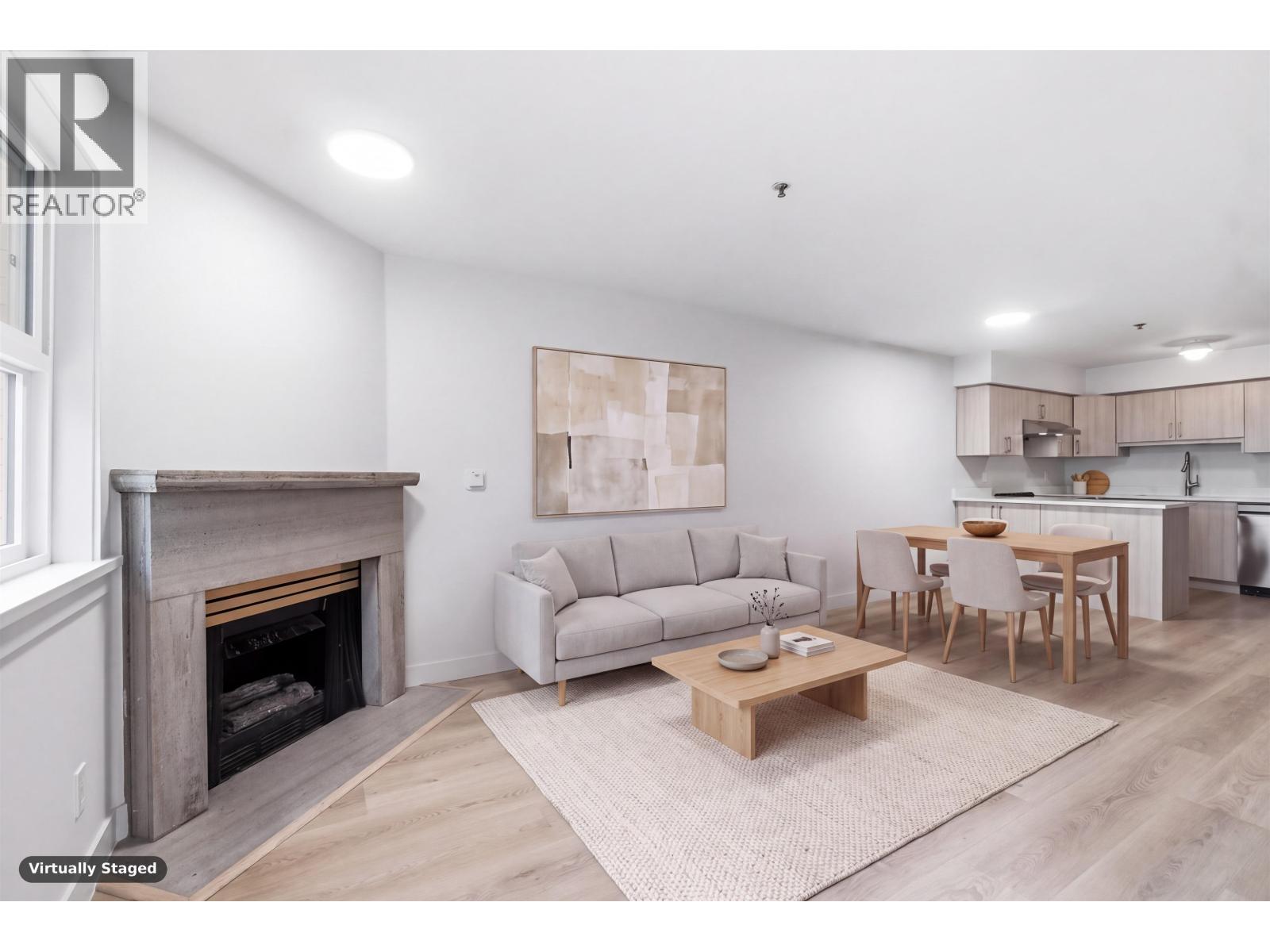 305 2928 Commercial Drive Property Photo 3