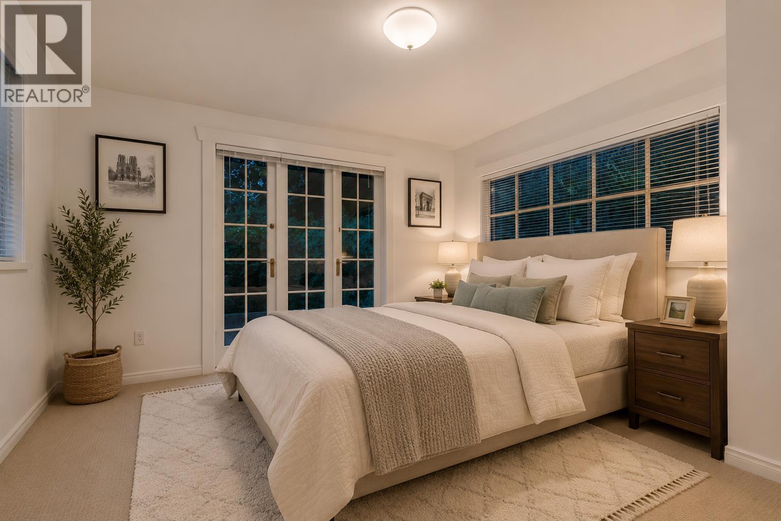 6431 Rosebery Avenue Property Photo 8