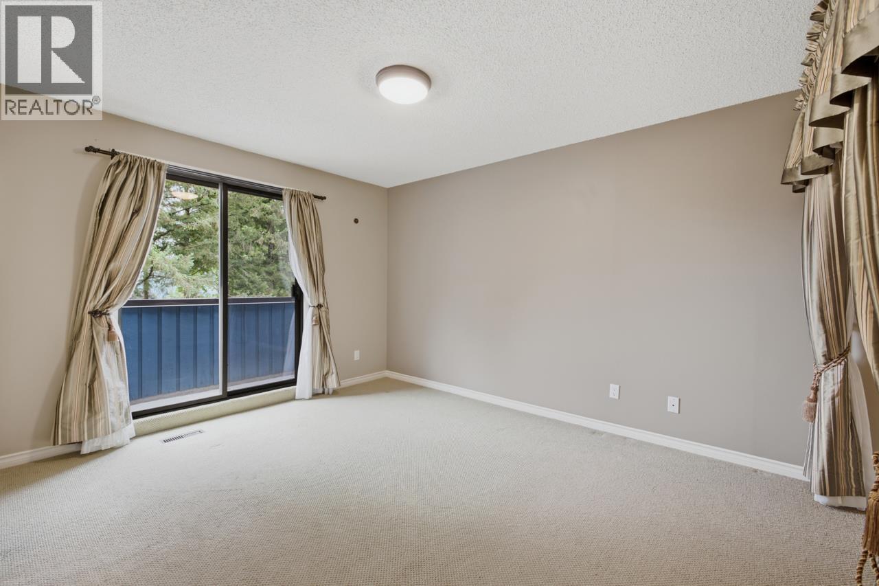 7 2990 Mariner Way Property Photo 17