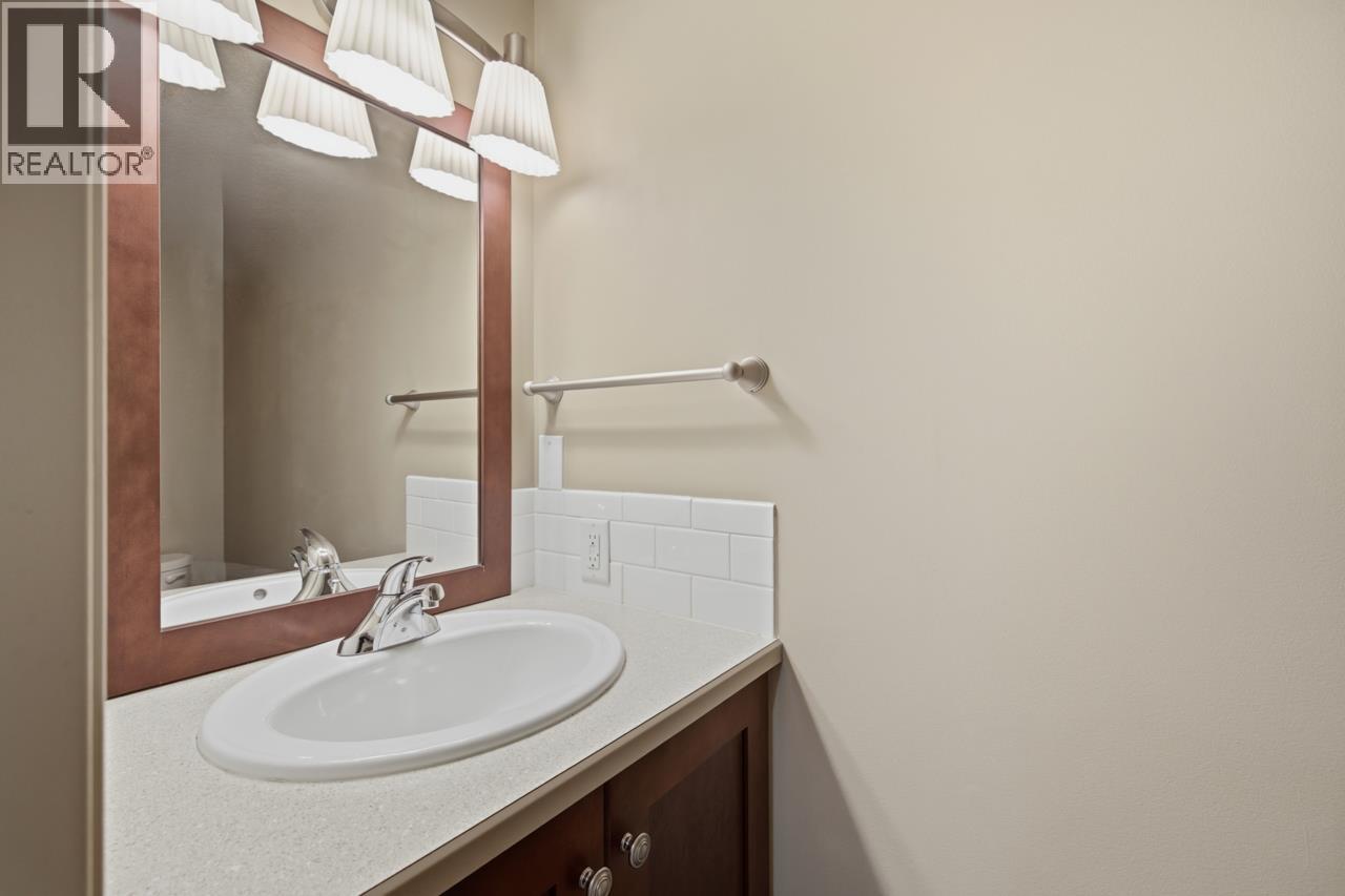 7 2990 Mariner Way Property Photo 21