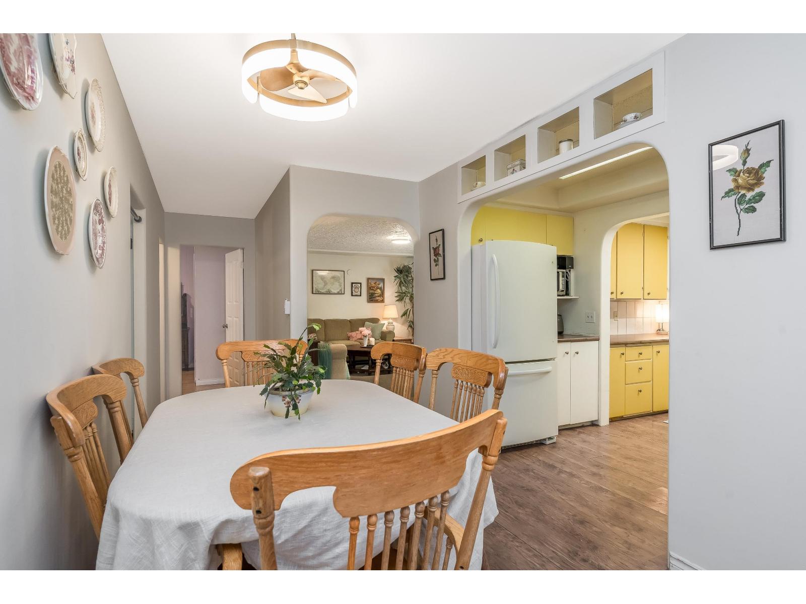 2821 276 Street Property Photo 6
