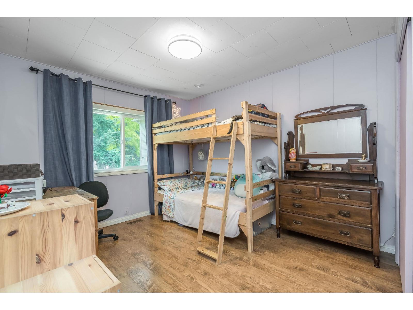 2821 276 Street Property Photo 19