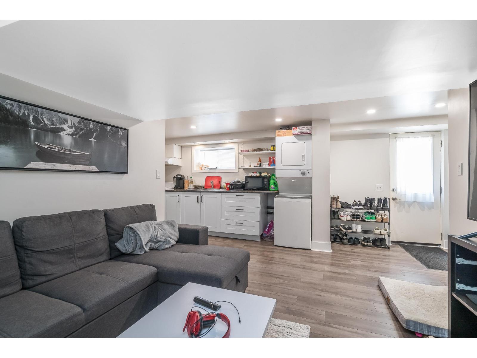 2821 276 Street Property Photo 23