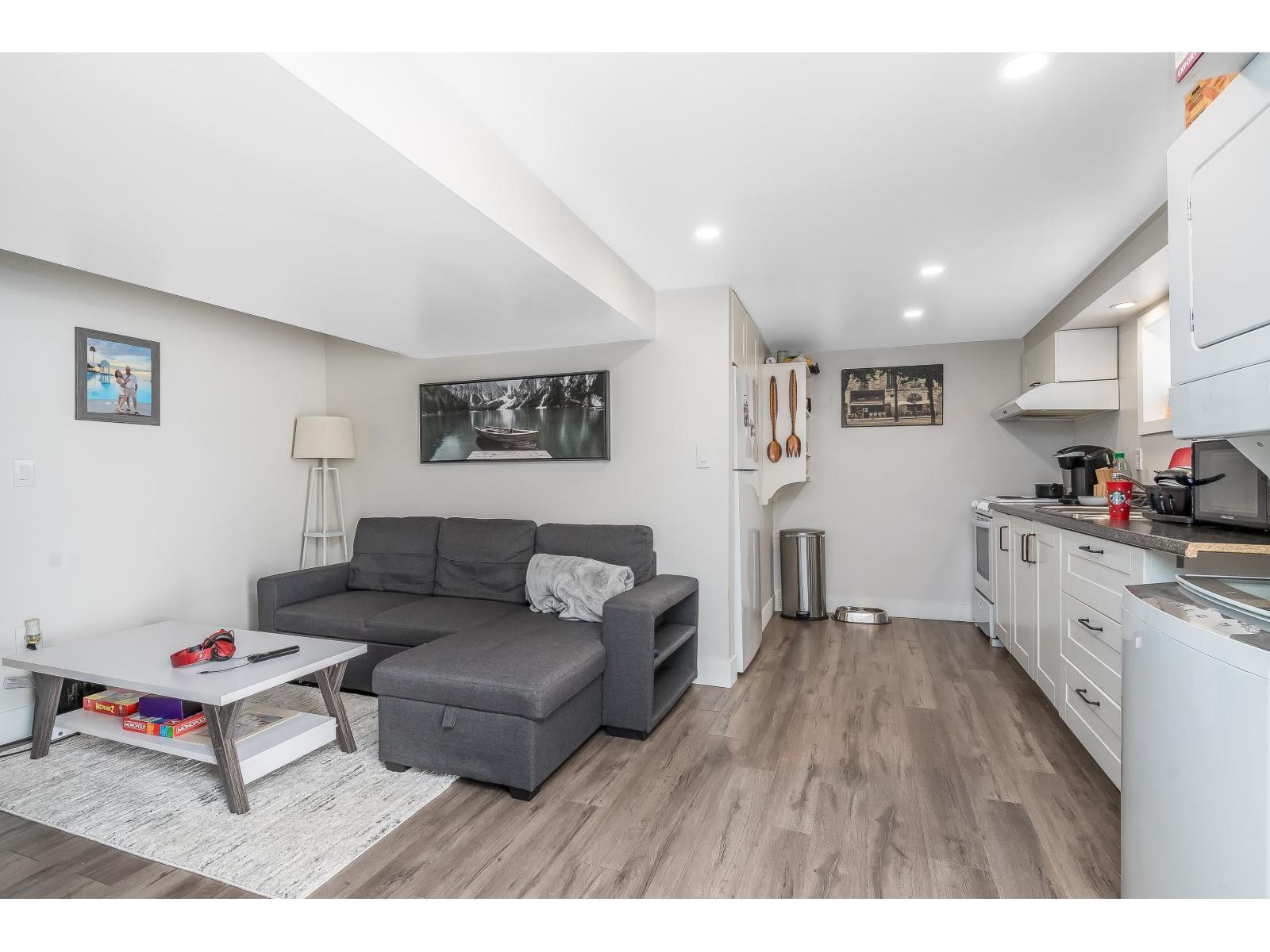 2821 276 Street Property Photo 24