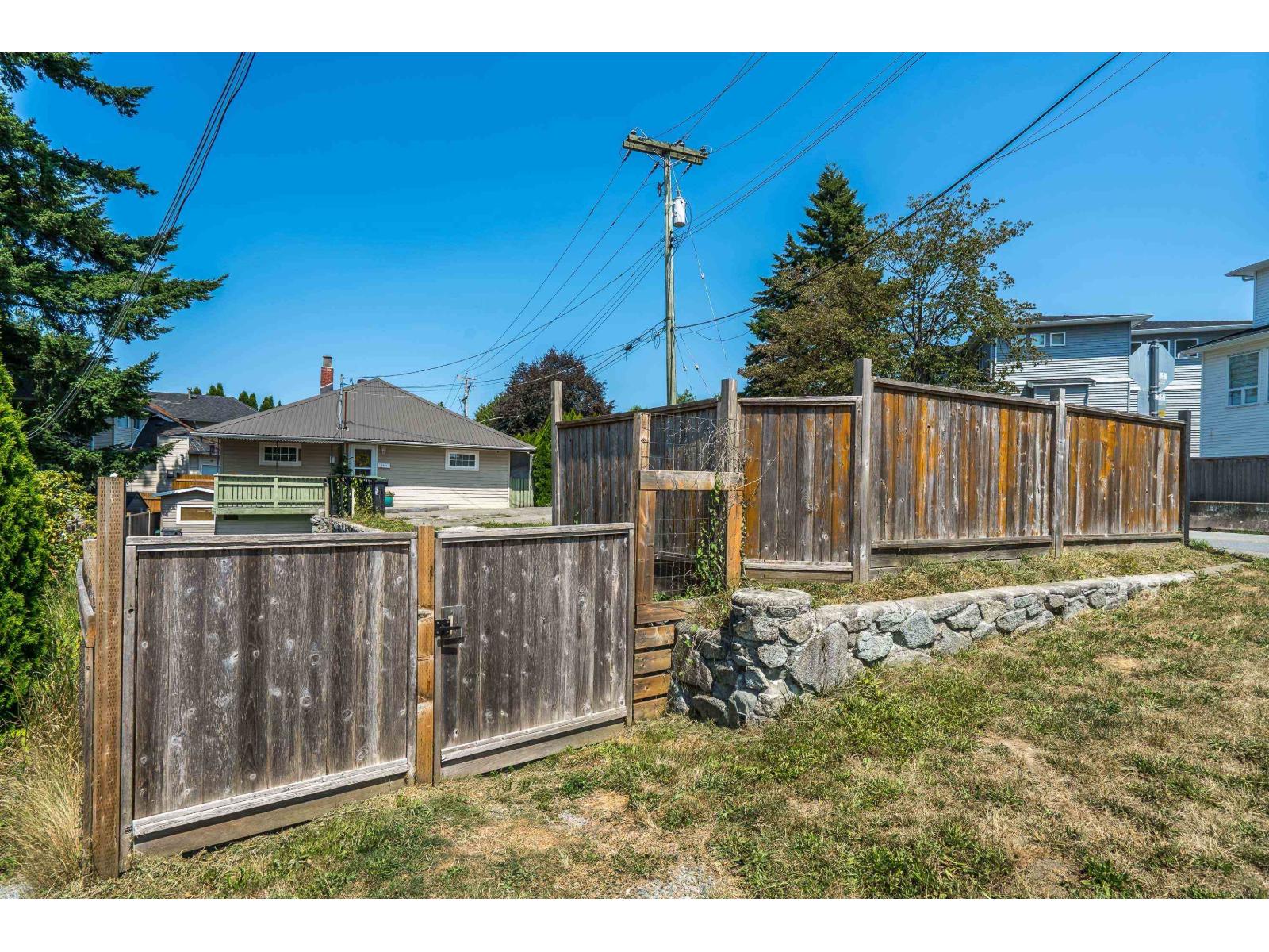 2821 276 Street Property Photo 32