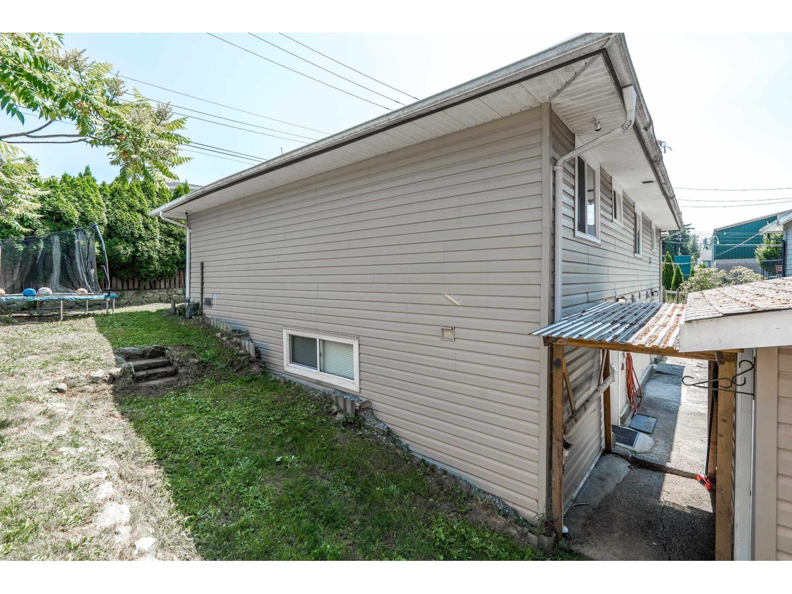 2821 276 Street Property Photo 37