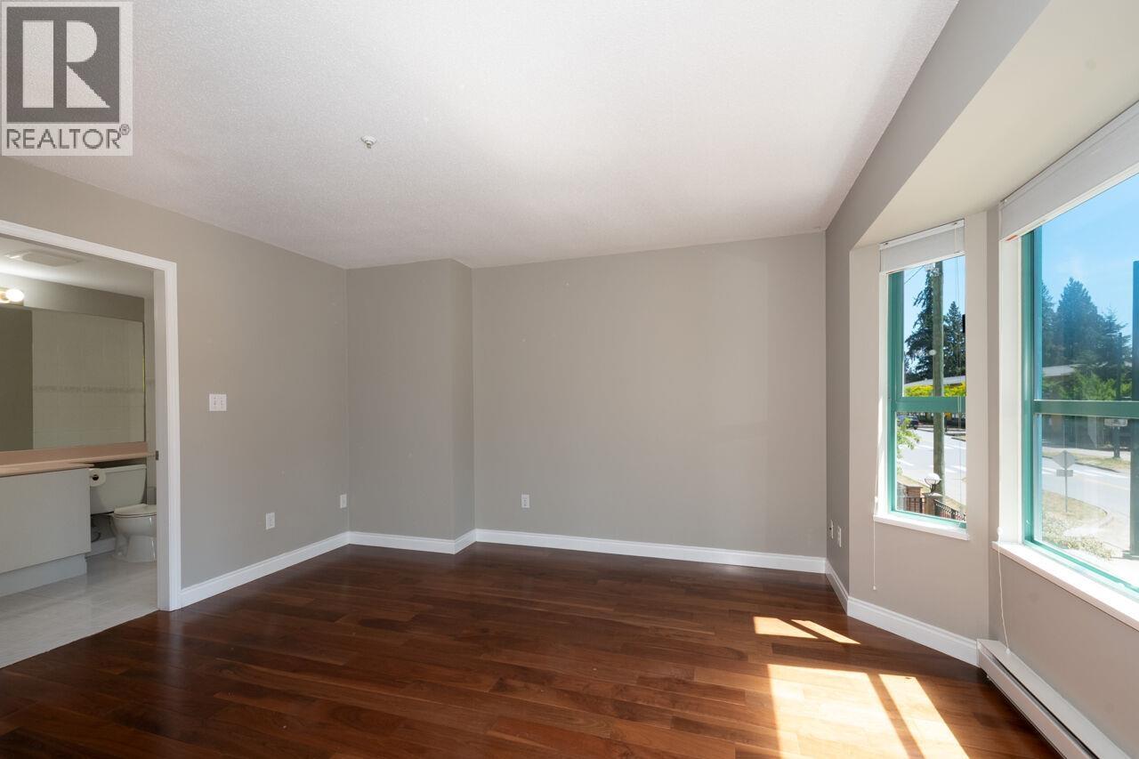 108e 3081 Glen Drive Property Photo 21