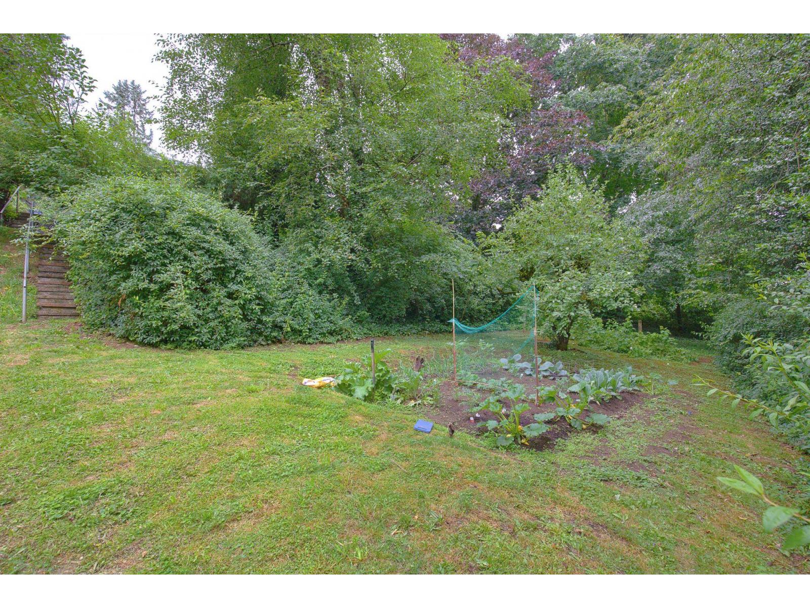 2822 Upland Crescent Property Photo 38