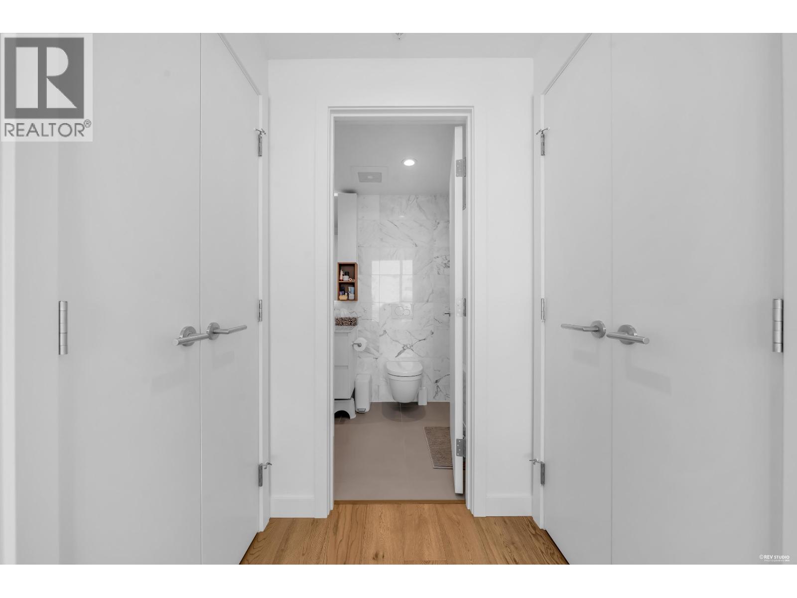3906 6000 Mckay Avenue Property Photo 17