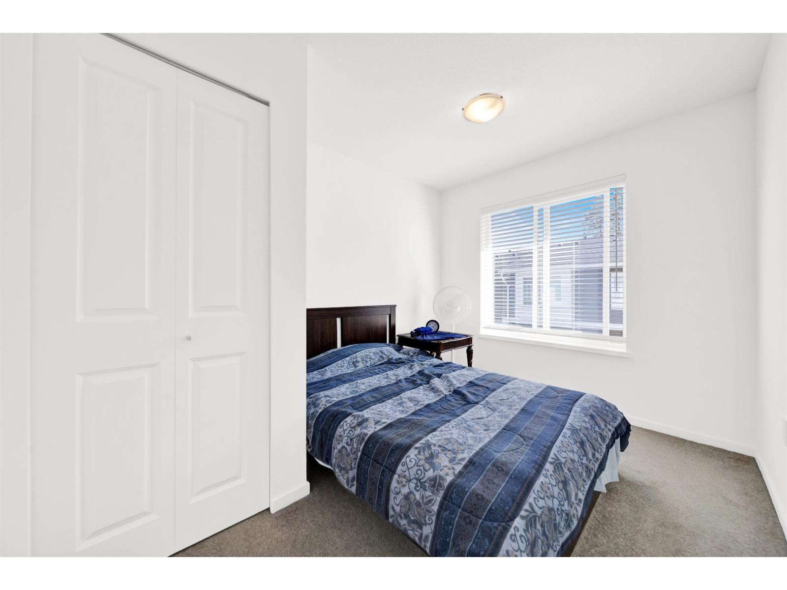 146 15778 85 Avenue Property Photo 11