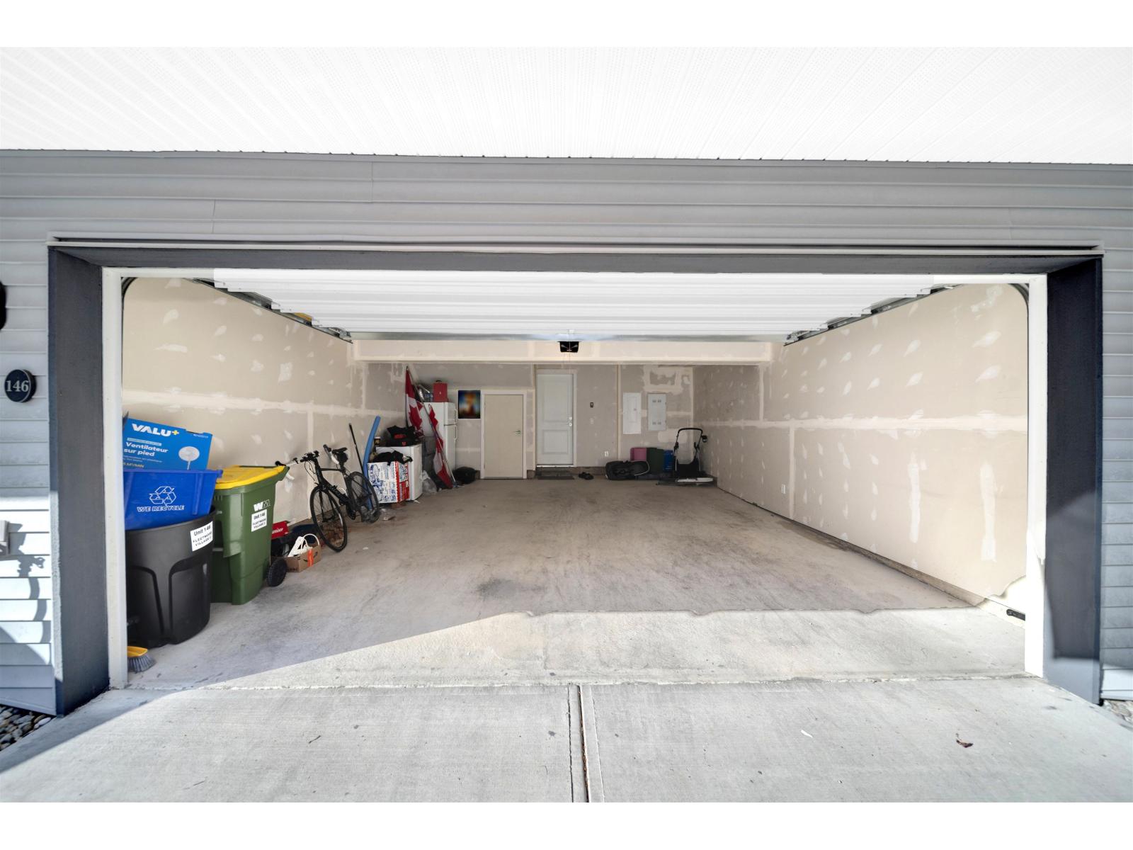 146 15778 85 Avenue Property Photo 25