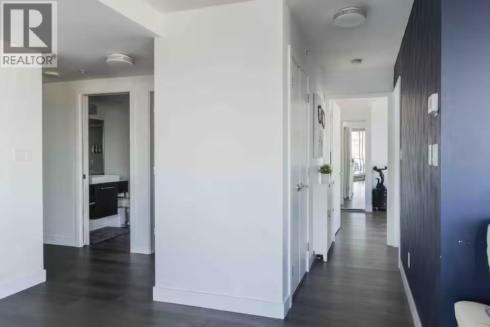 3505 188 Keefer Place Property Photo 26