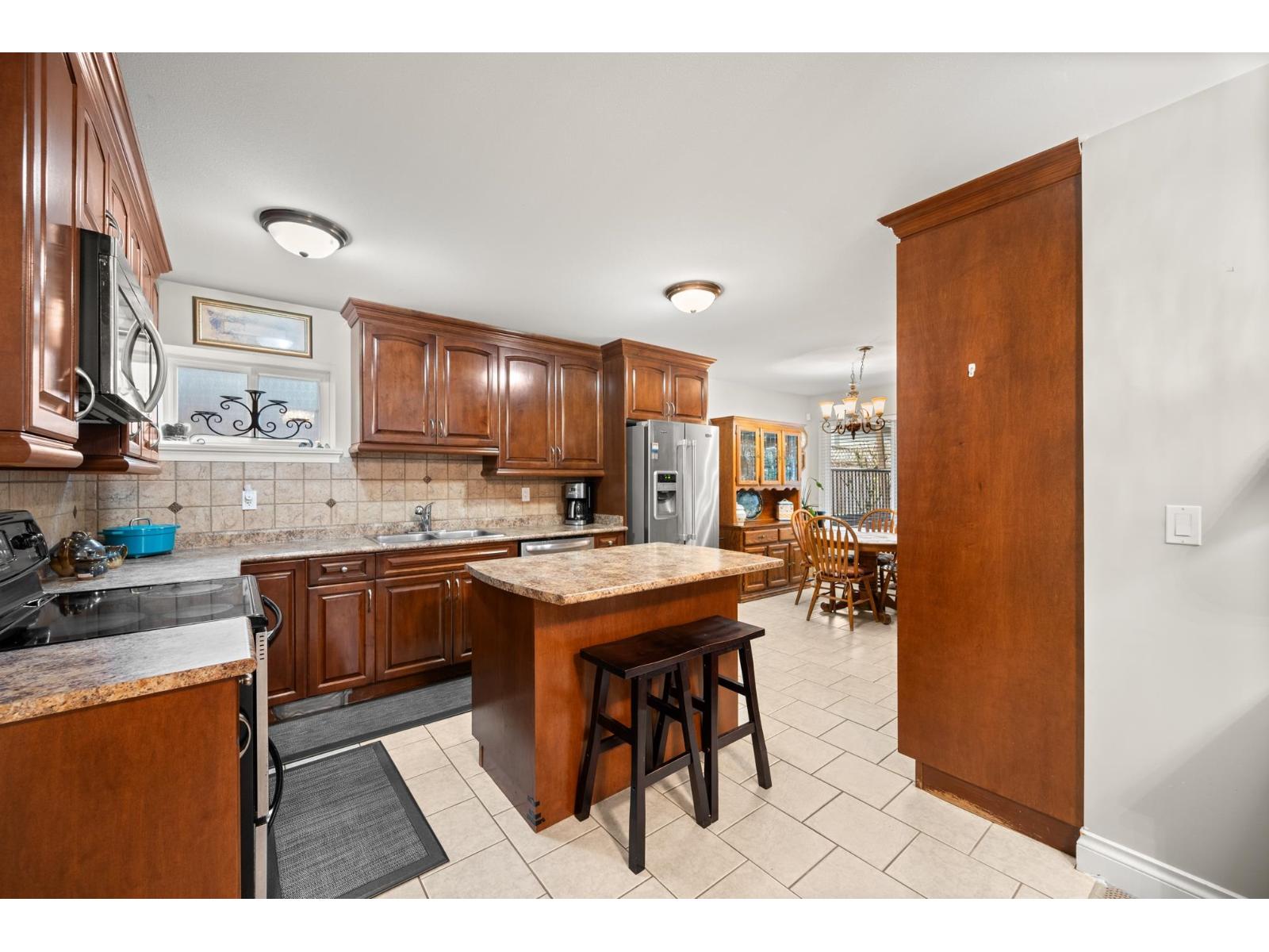 16416 92a Avenue Property Photo 29