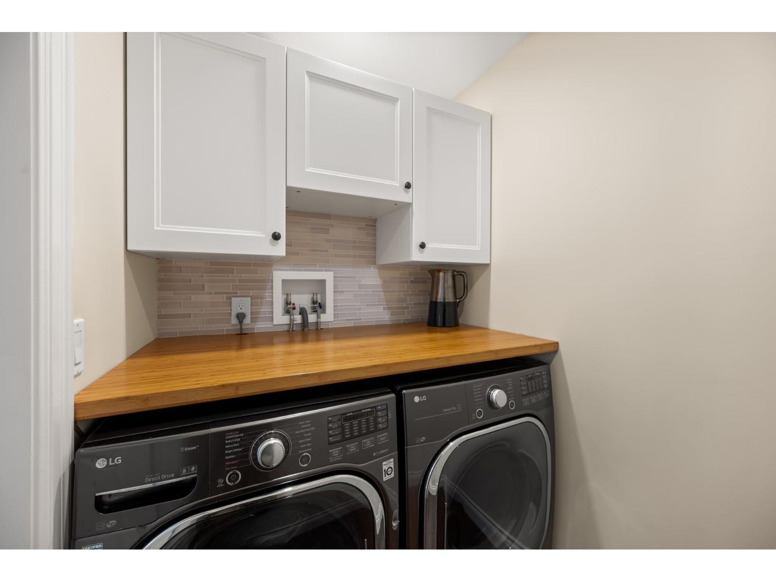 16416 92a Avenue Property Photo 33