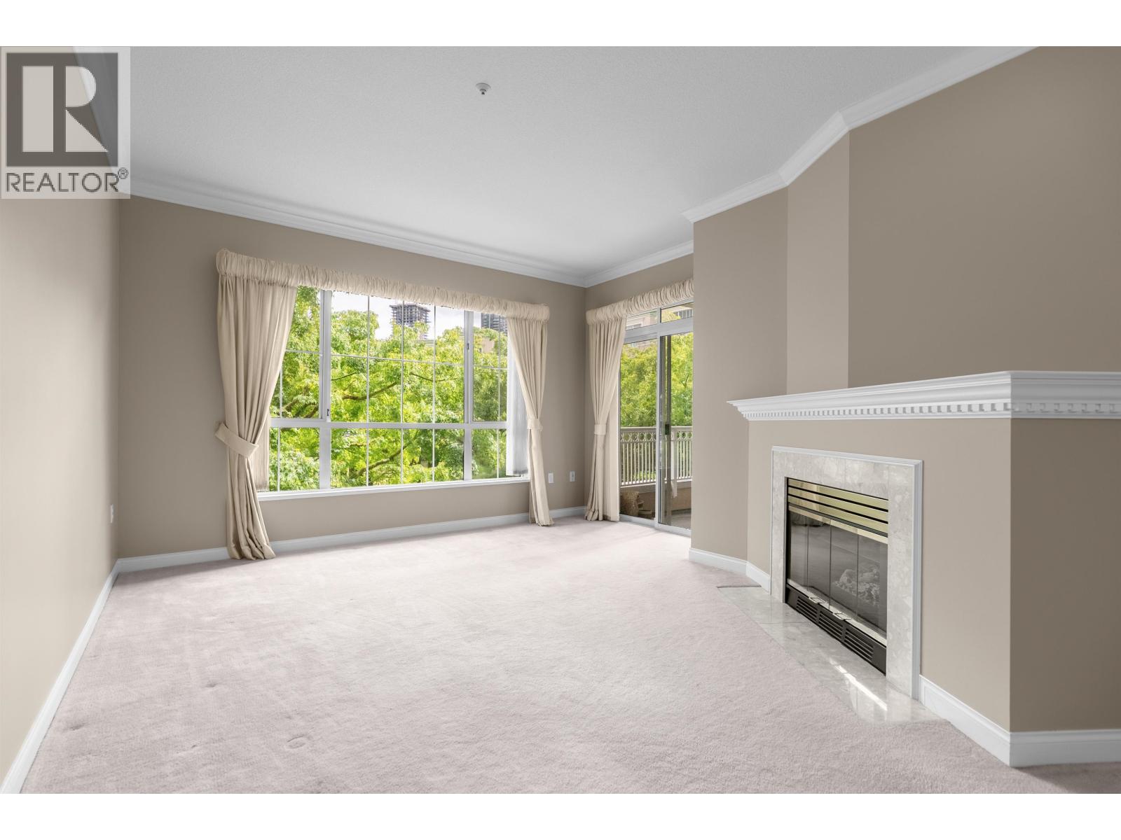 207 2985 Princess Crescent Property Photo 7